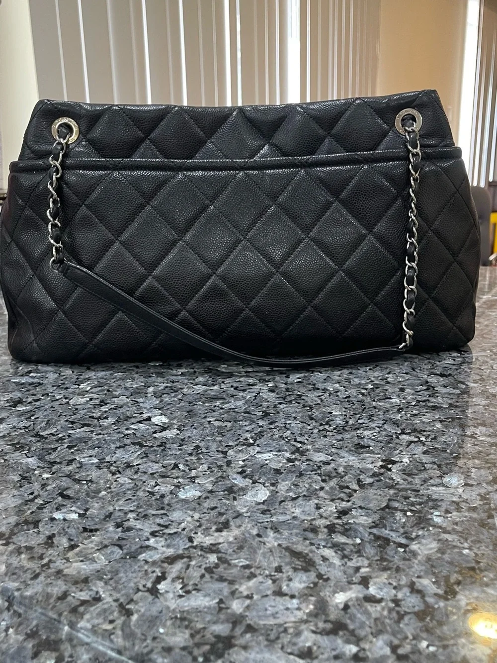 CHANEL Black Quilted Caviar Leather Shoulder Bag with CC Logo